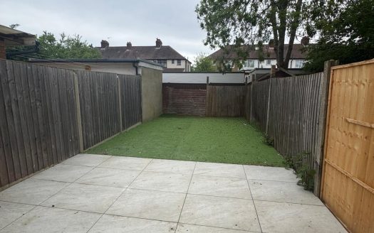 DAINTRY CLOSE
